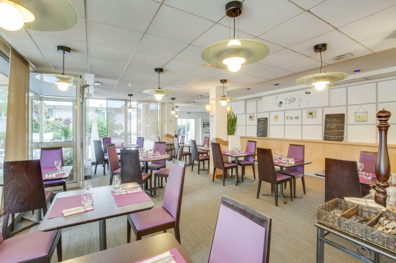 Novotel Poissy Orgeval Eksteriør bilde
